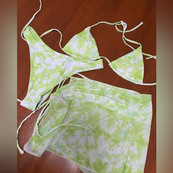 NEON TIE DYE BEACH SET - Picture 1 of 2